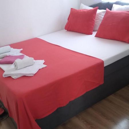 Apartments Leza Neum Bagian luar foto