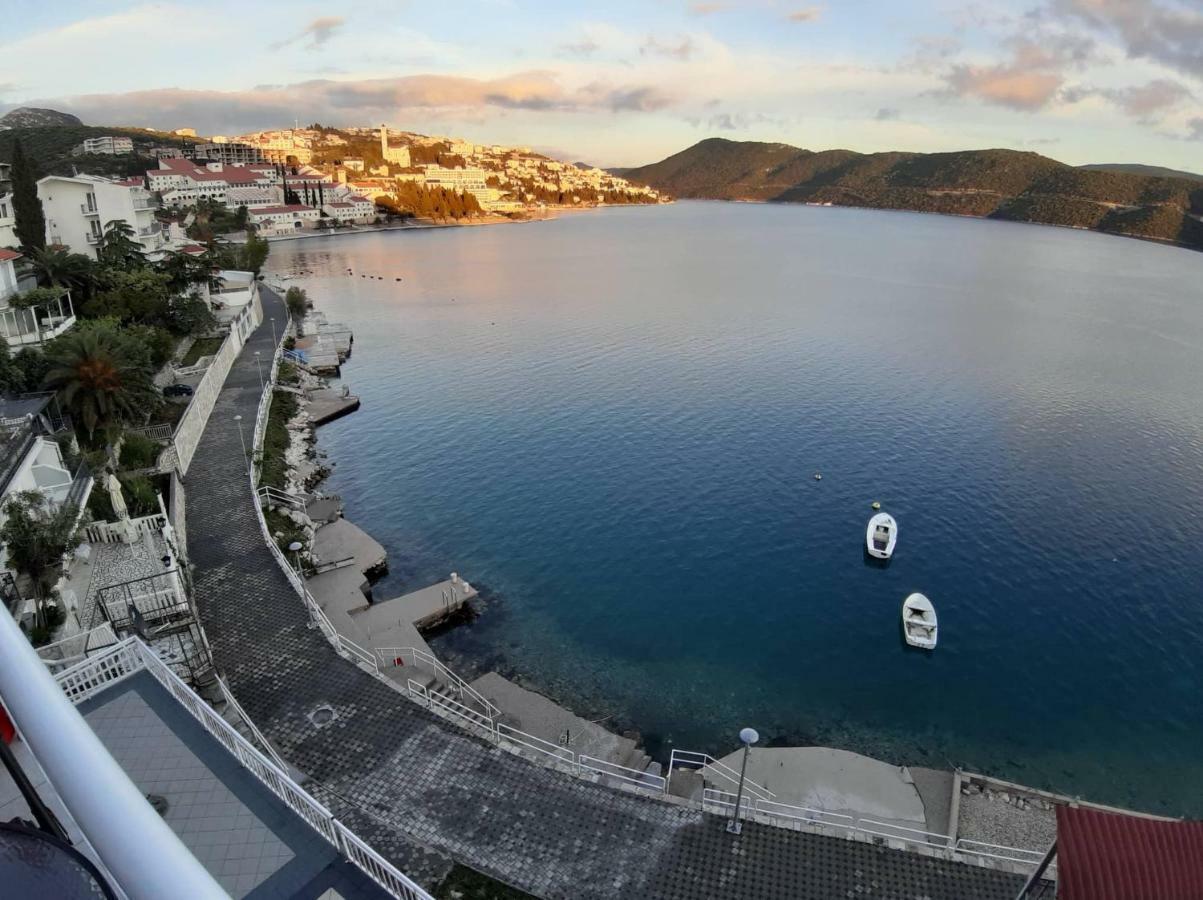 Apartments Leza Neum Bagian luar foto