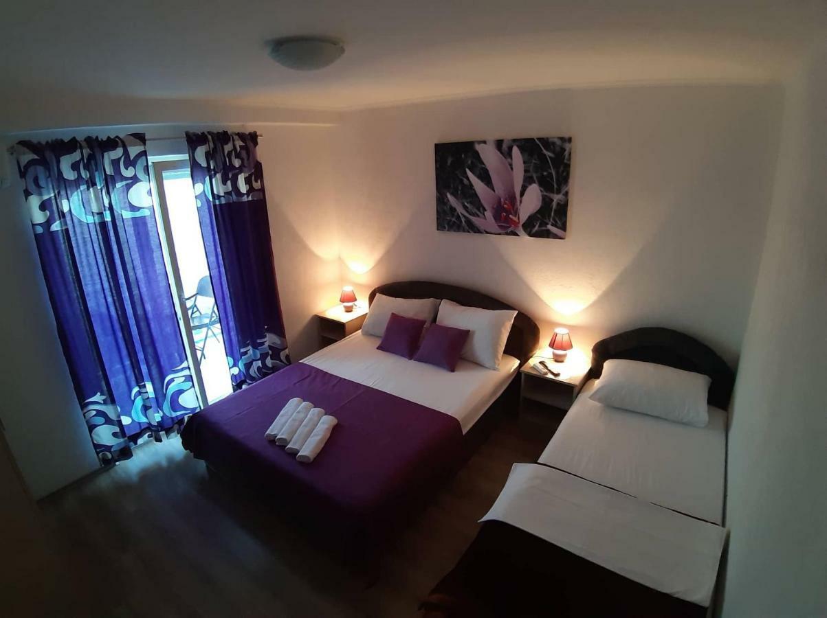 Apartments Leza Neum Bagian luar foto